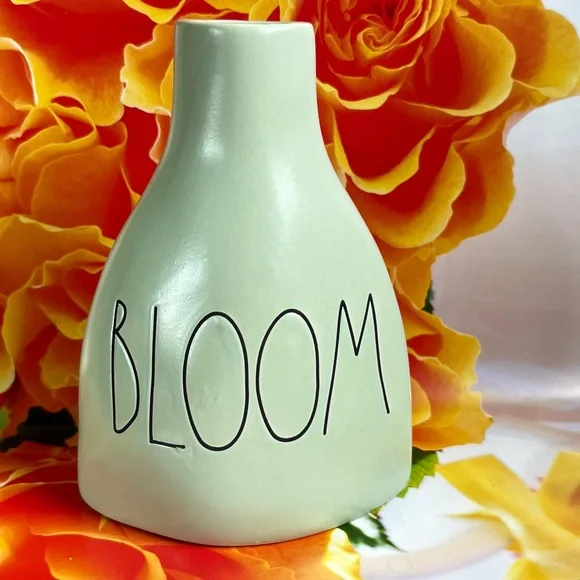 RAE DUNN Small Green BLOOM Vase - Picture 1 of 5